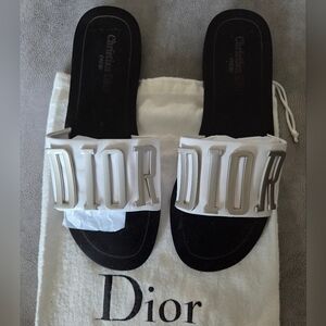 Christian Dior Diorevolution Slide Flat Sandal White Silver Metal Logo Size 8.5
